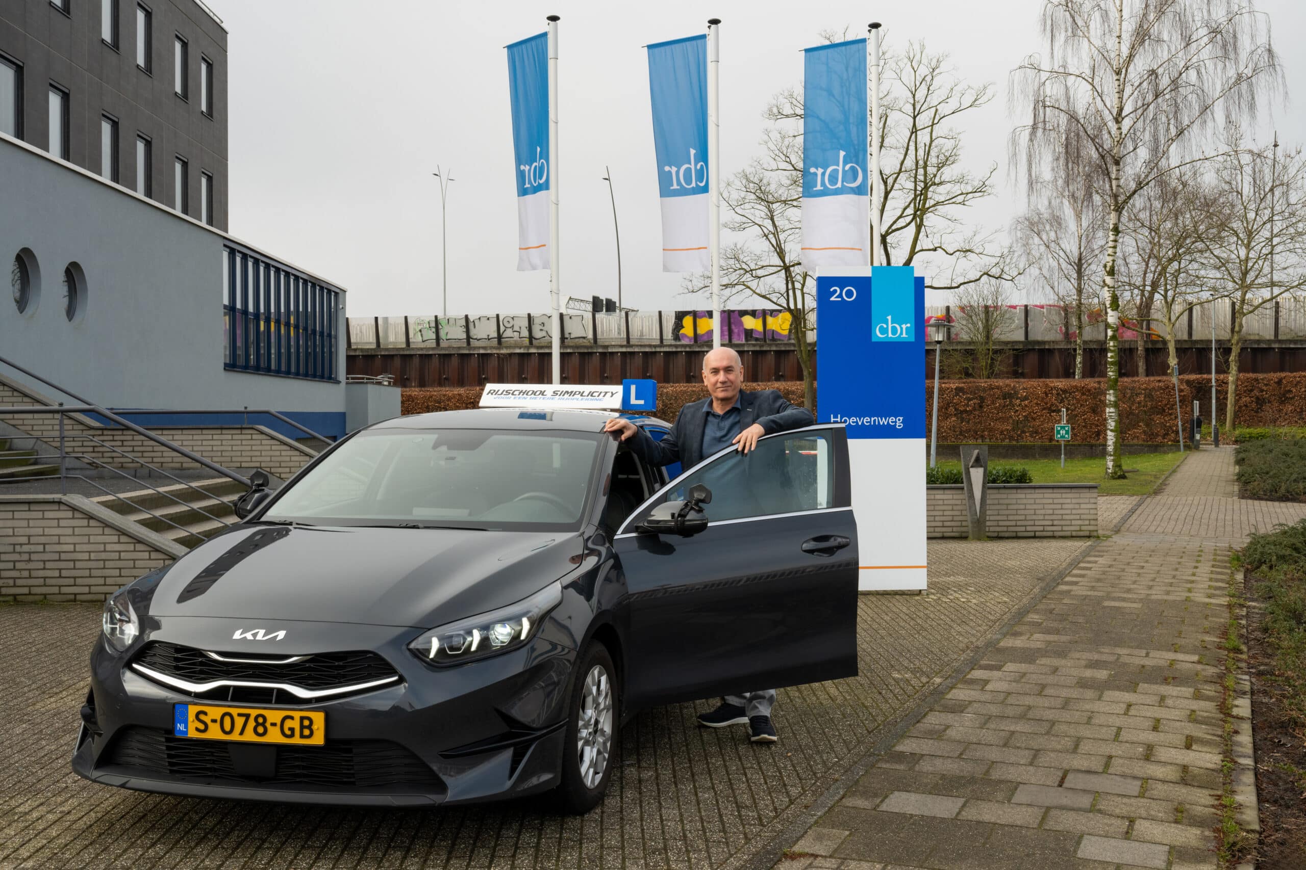 Rijschool Simplicity Eindhoven faalangst riiles Rijbbewijs scaled